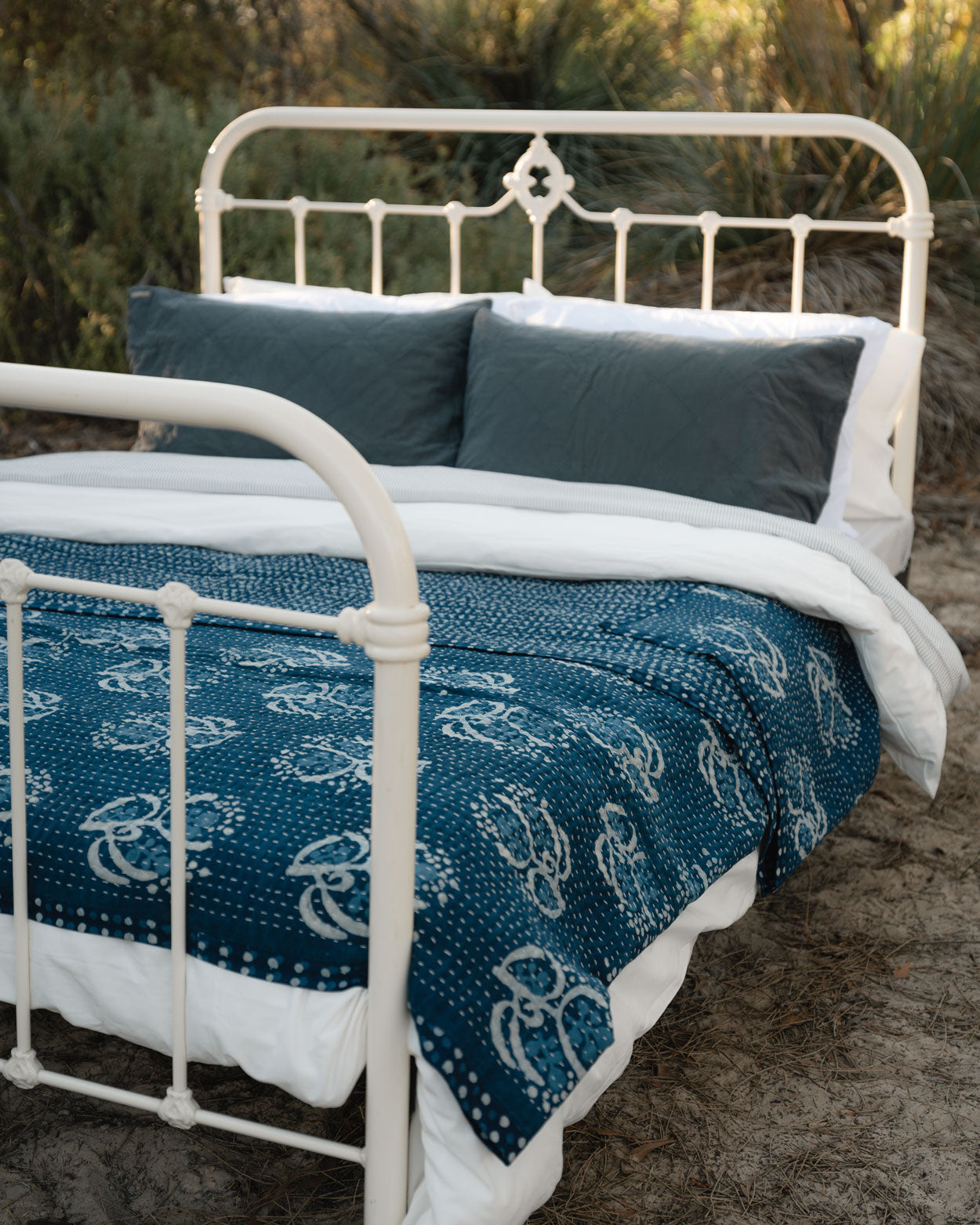 heart strings, australian/aldinga wattle 🌿 indigo woodblock kantha print quilt