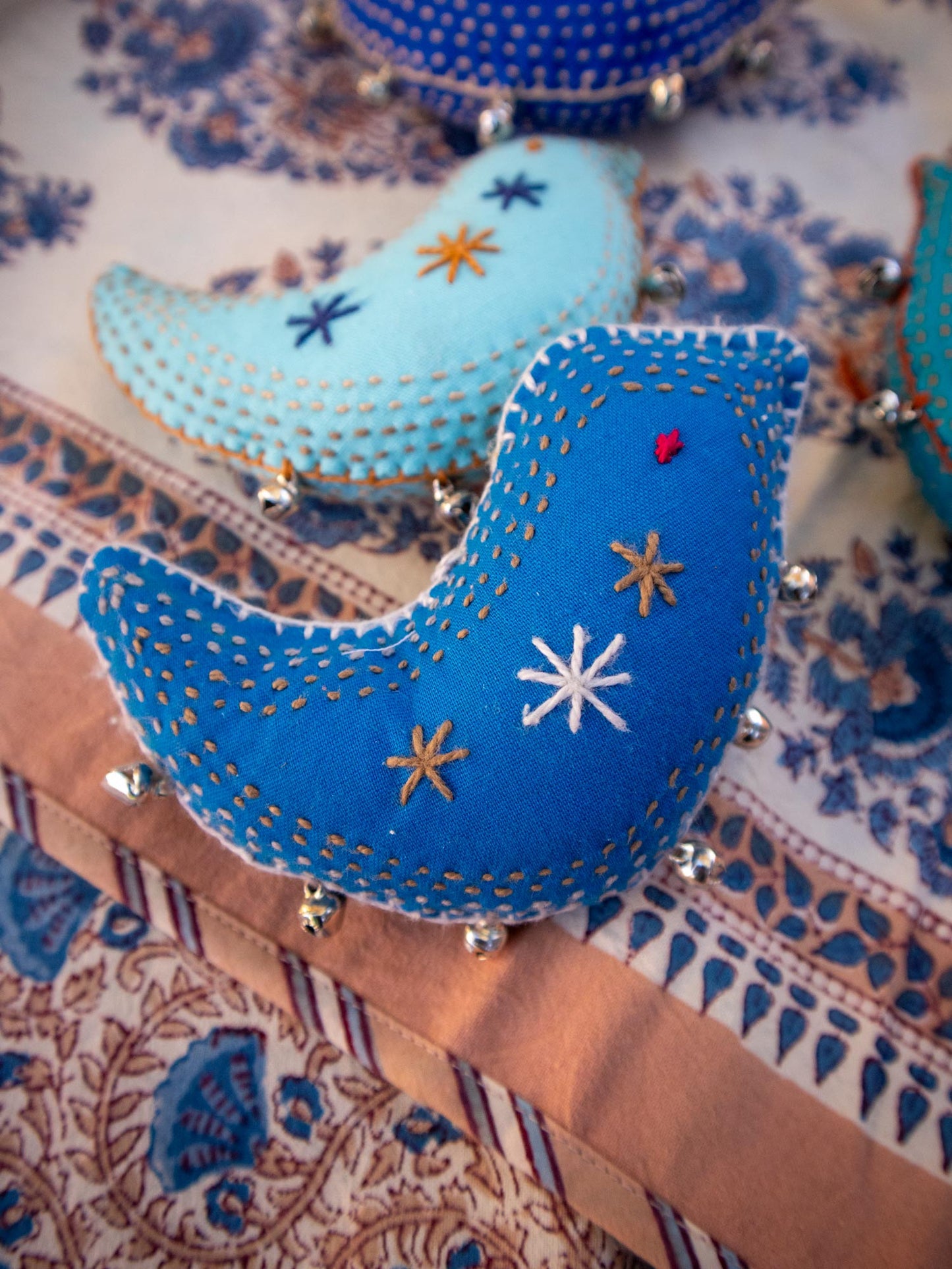 Little Blue Wren Christmas decorations ẃ 🔔 ghungru (bells)