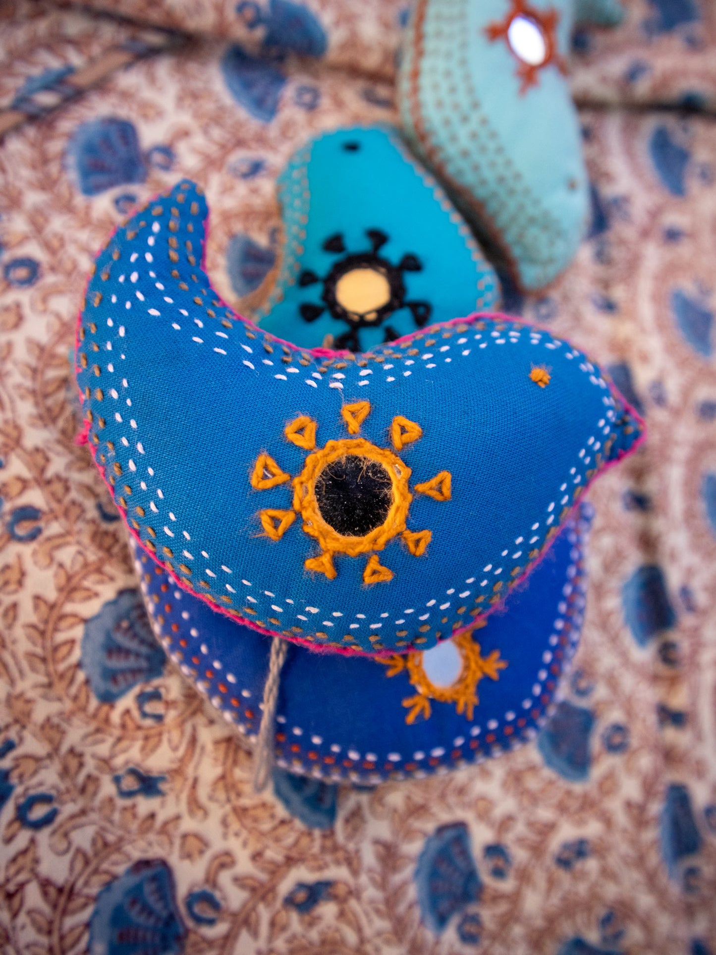 Little Blue Wren Christmas decorations ẃ🪞shisha (mirror)