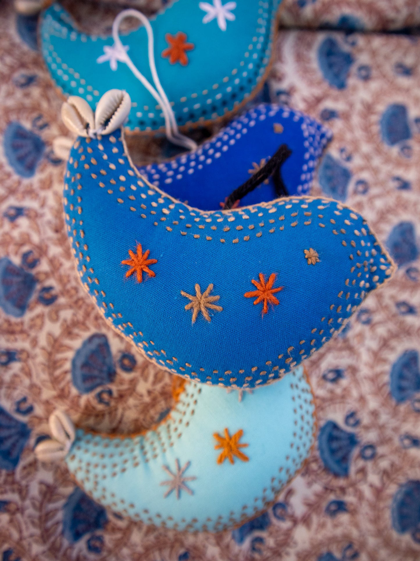 Little Blue Wren Christmas decorations ẃ 🐚 kaudi (shells)