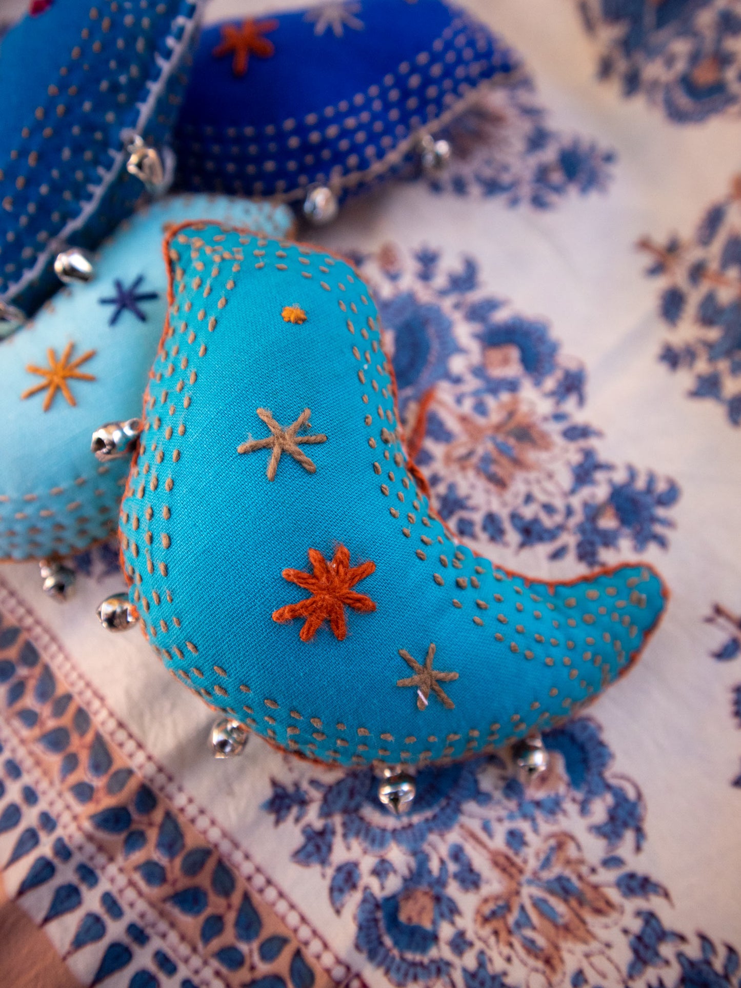 Little Blue Wren Christmas decorations ẃ 🔔 ghungru (bells)