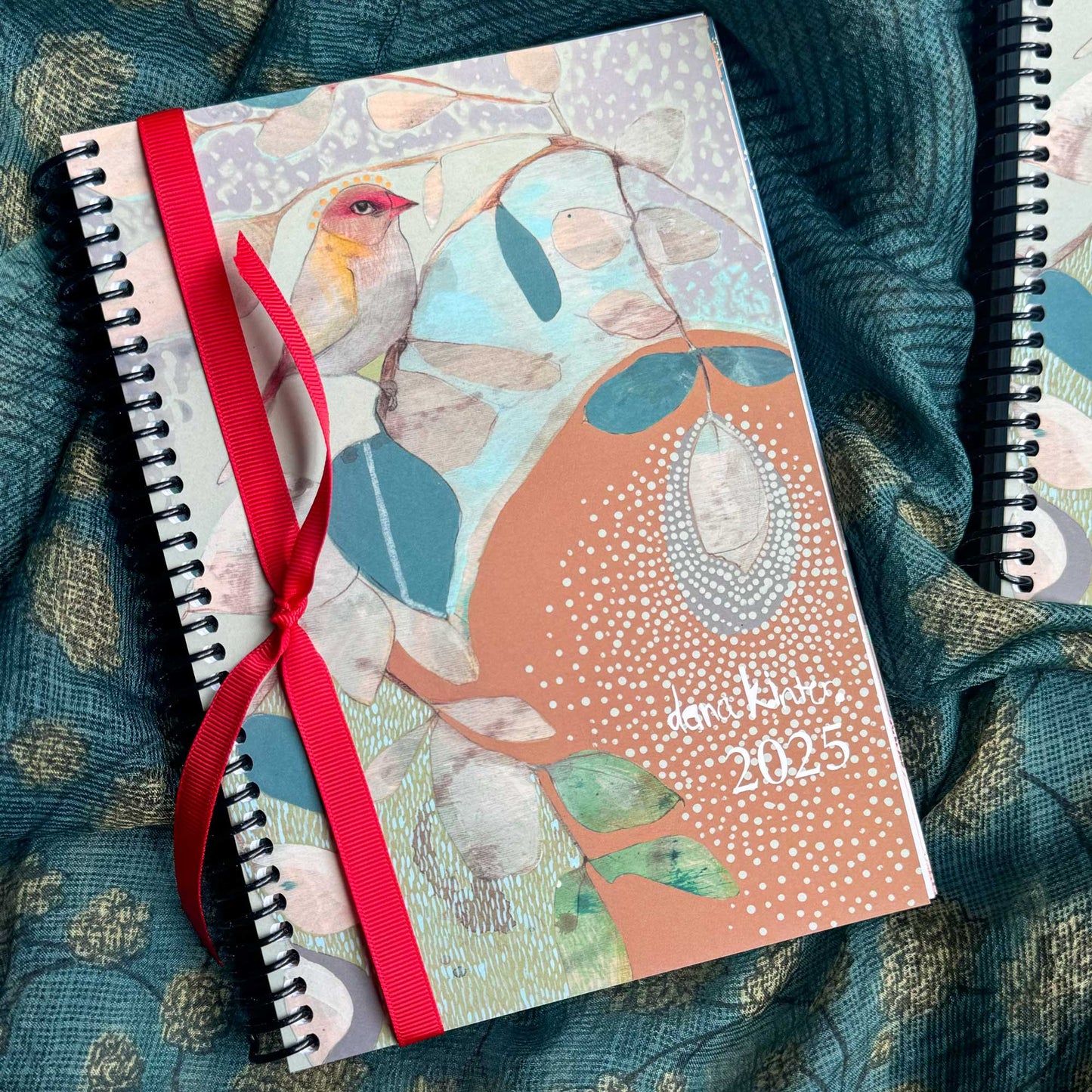 📚 dana kinter planner 2025 red backed finch and eucalyptus