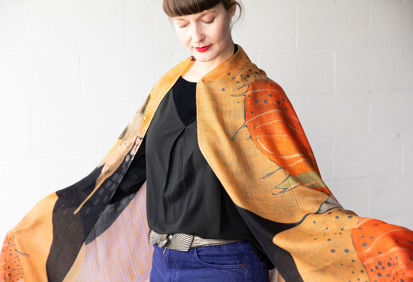 The Fluttering of Birds 🐦‍⬛ Cashmere Wool Scarf