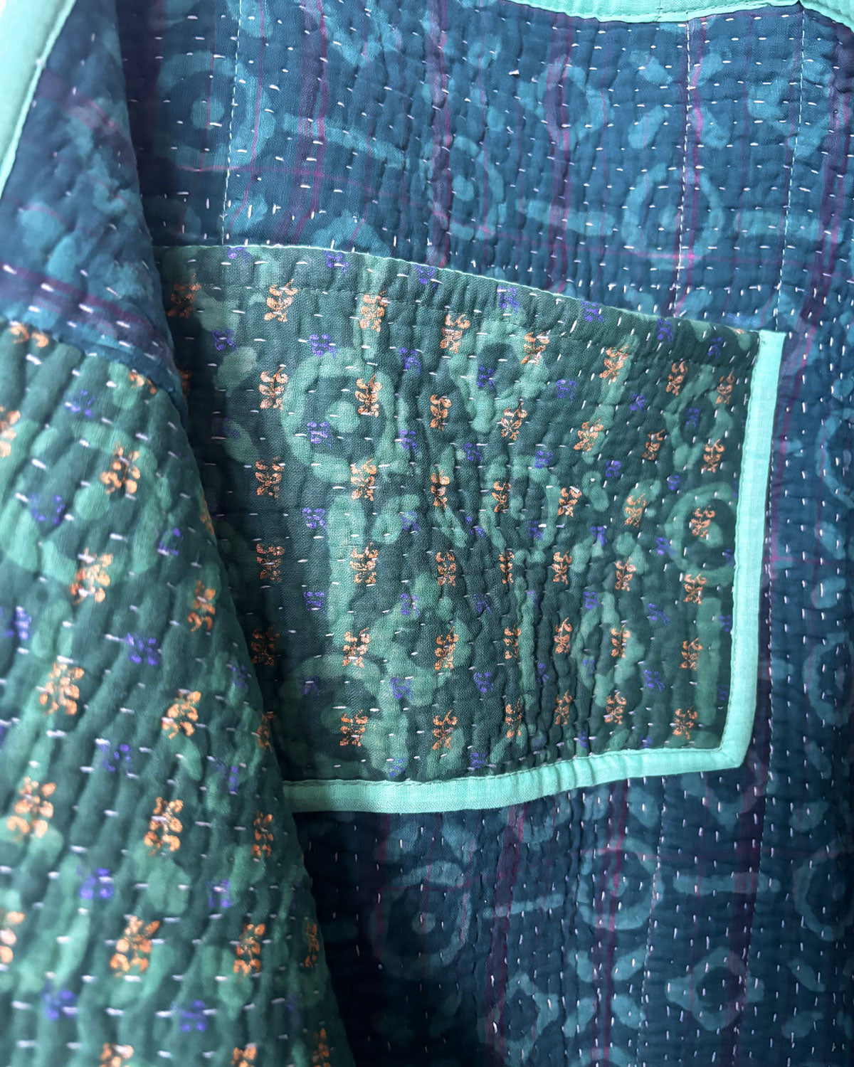 jewel green/gold 🪲 kantha large tote/market bag - jaipur