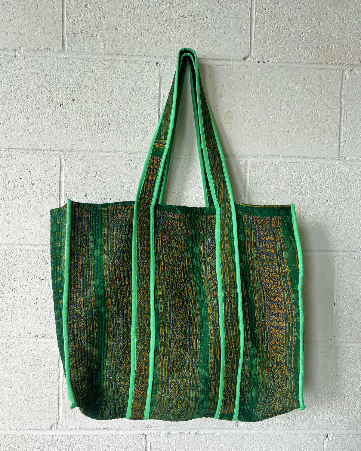 jewel green/gold 🪲 kantha large tote/market bag - jaipur