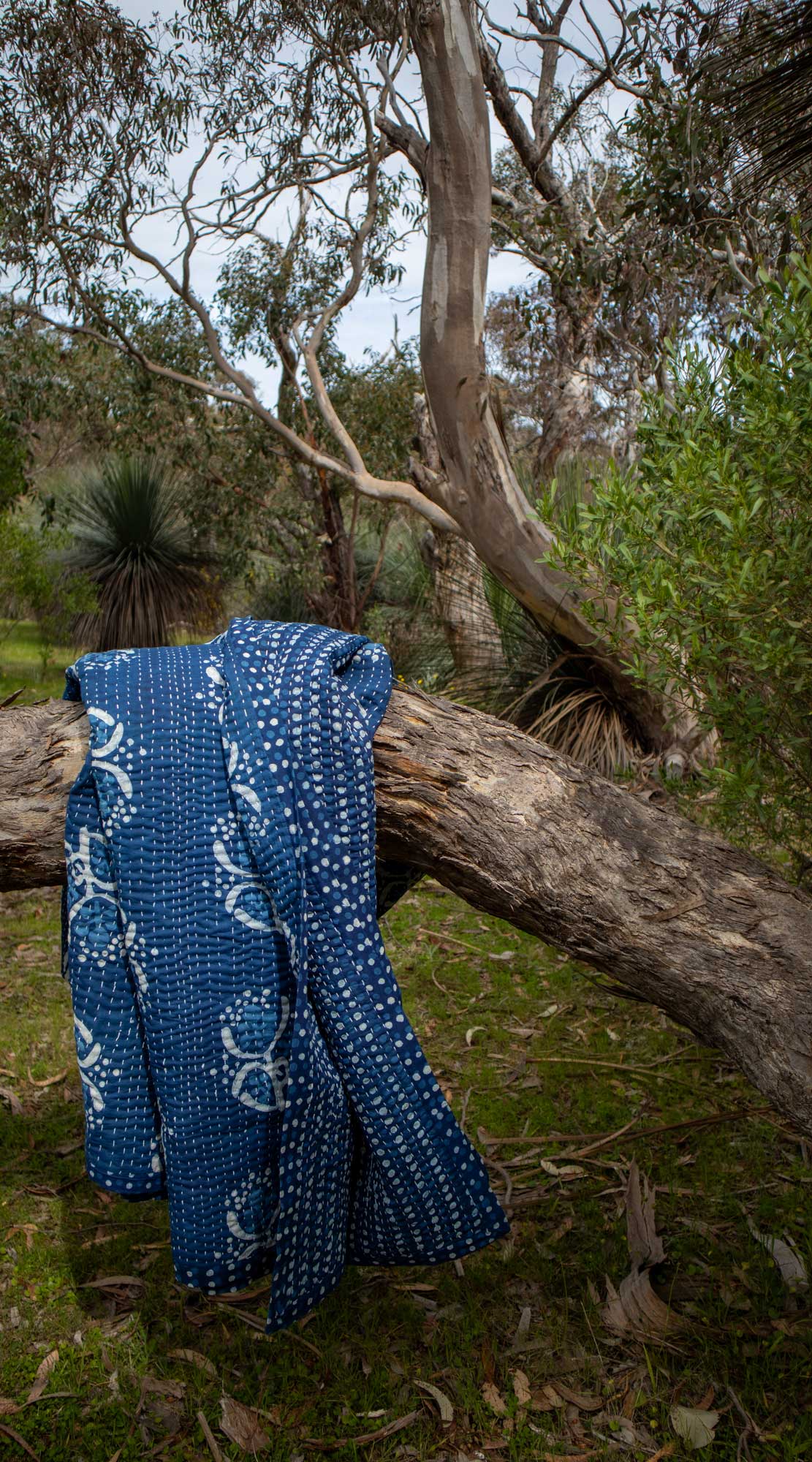 heart strings, australian/aldinga wattle 🌿 indigo woodblock kantha print quilt